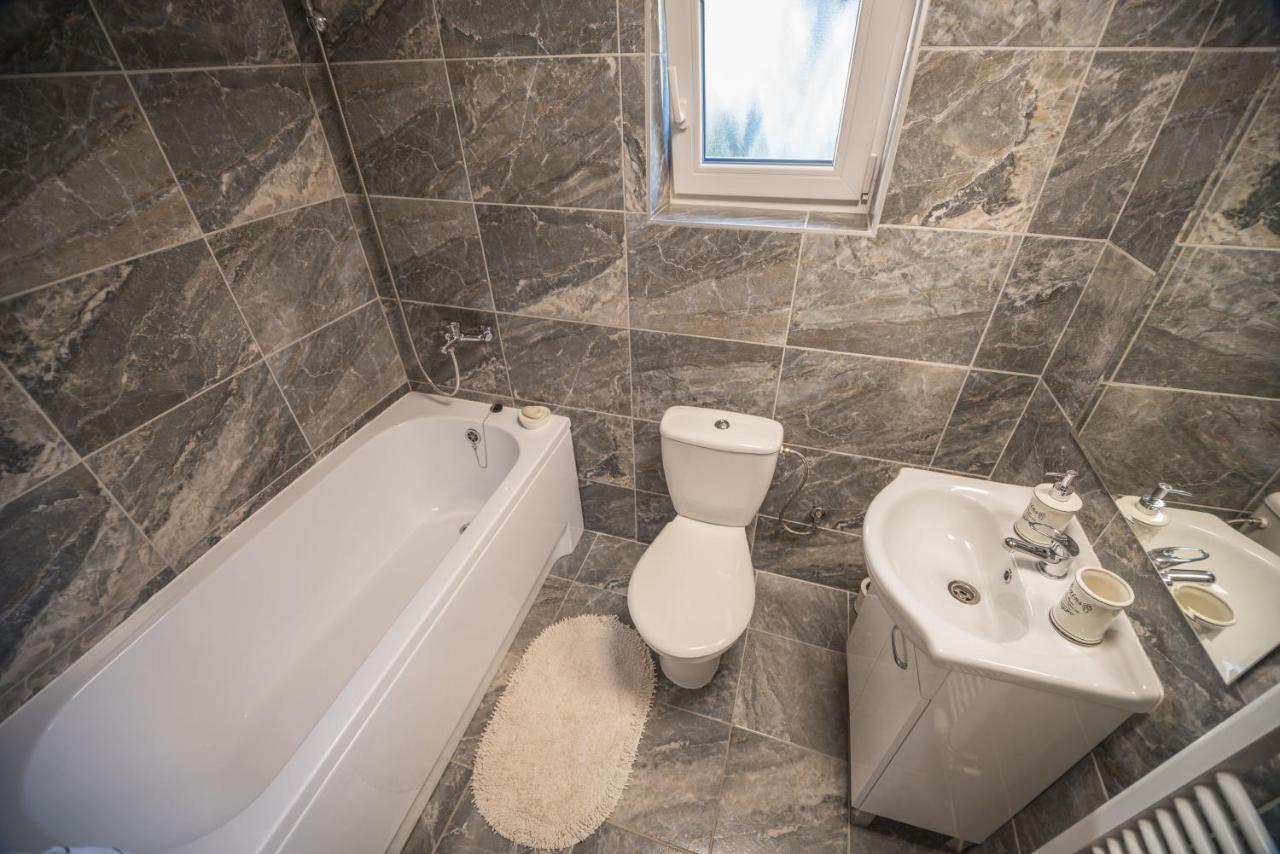 Apartman Emka Ліптовський Мікулаш Екстер'єр фото