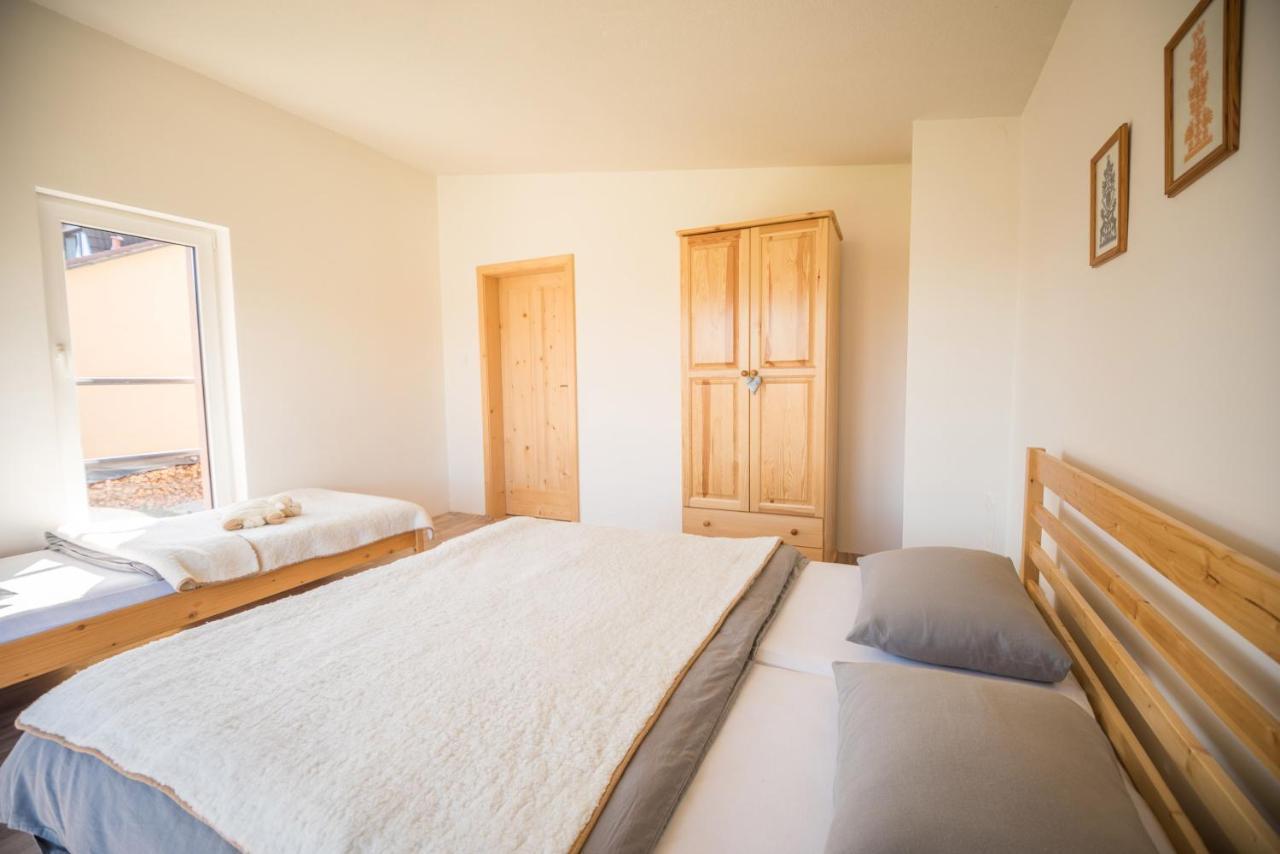 Apartman Emka Ліптовський Мікулаш Екстер'єр фото