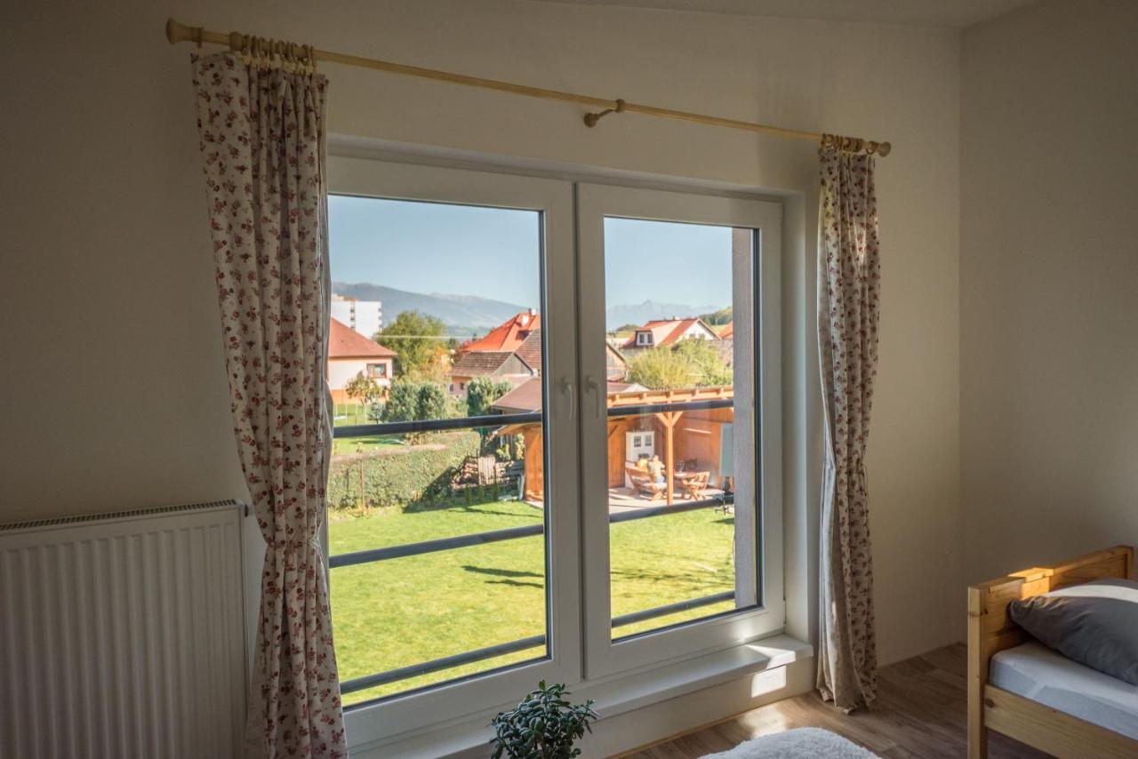 Apartman Emka Ліптовський Мікулаш Екстер'єр фото